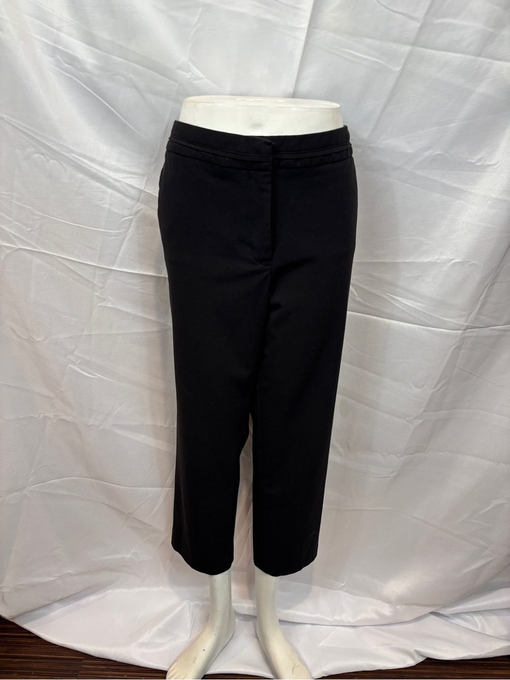 Counterparts Black Stretch Capri Pants Size 12 Career Office